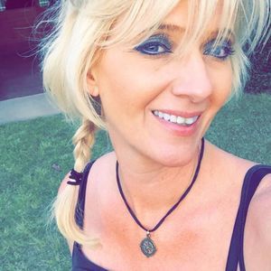 Meet your Posher, Glenda